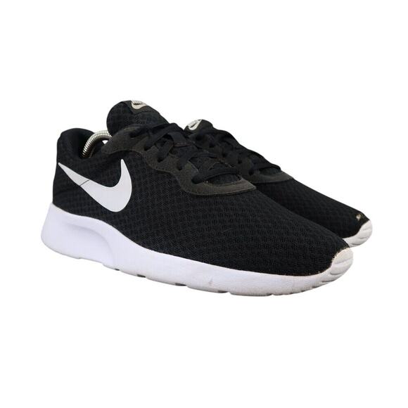 Nike Shoes Womens 9.5 Athletic Trainers Tanjun Sneakers Lifestyle Active Black - Picture 1 of 14